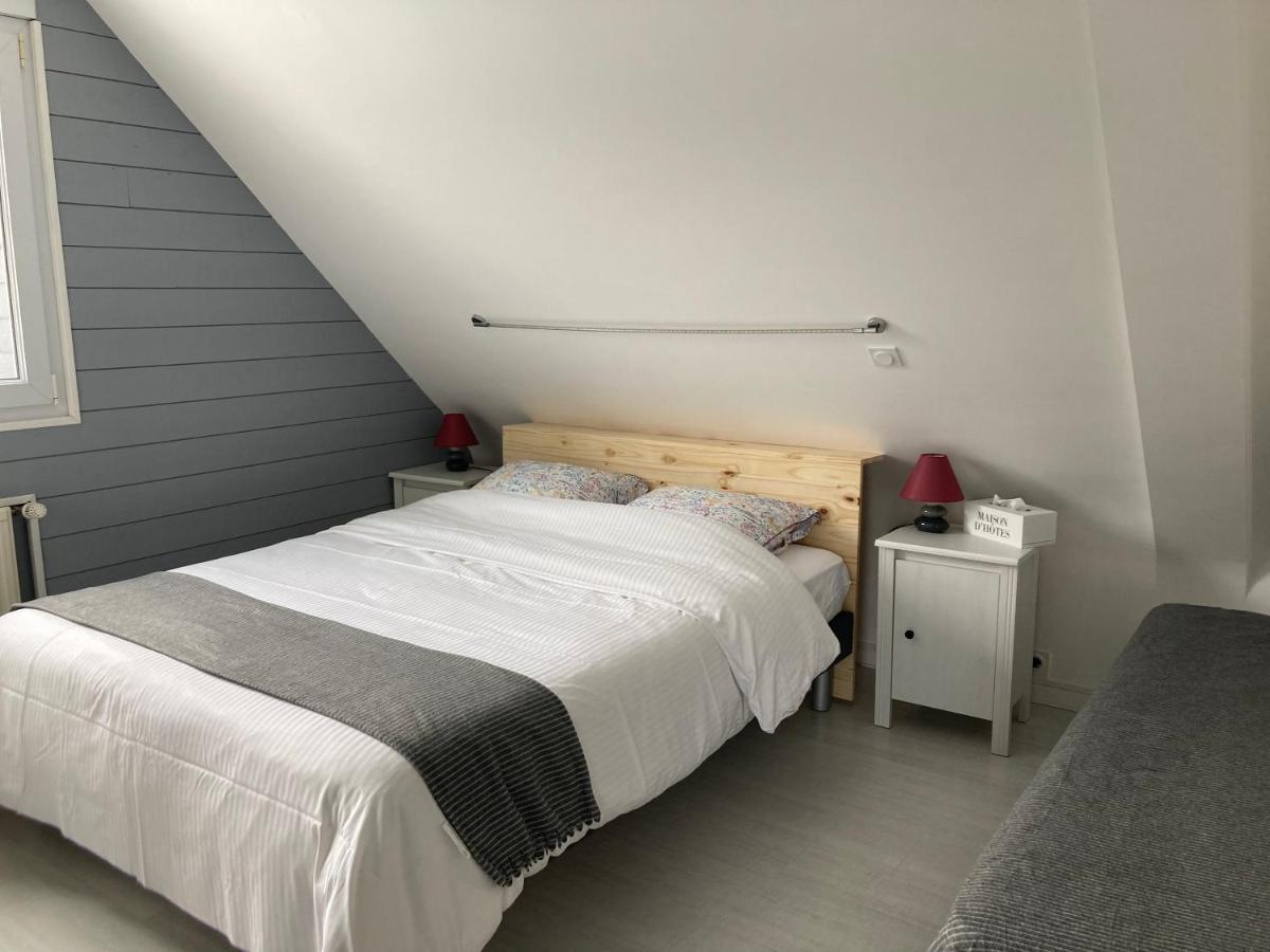 Maison Mama Neko Pontorson Kültér fotó